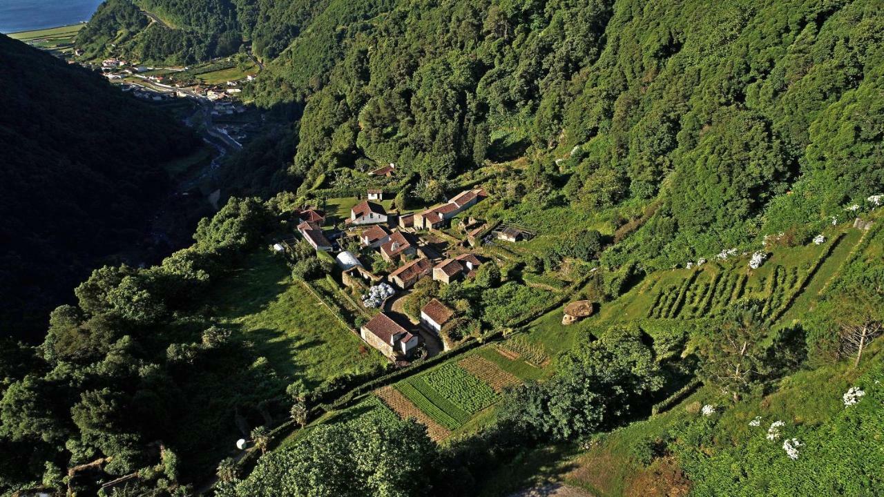 Aldeia Do Sanguinho Hotell Faial da Terra Exteriör bild